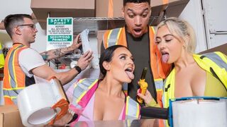Three girls decided to earn some money by doing a steamy session