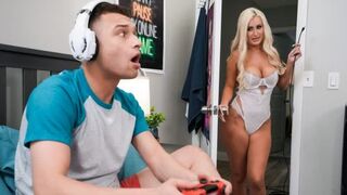 A woman wants a man to fill her with cum