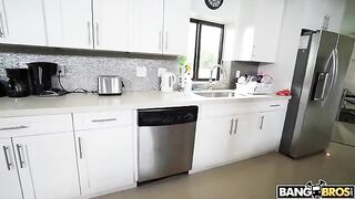 A maid with big tits cleans the house completely naked