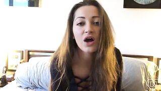 I watched a hot girl masturbating and she came on me with her dirty mouth