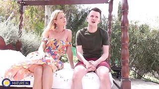 A passionate blowjob on a cold day in the open air