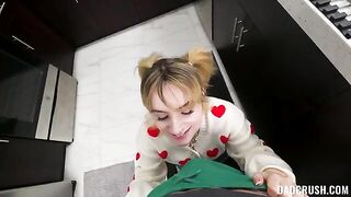 A young girl with a pierced pussy shows her skills