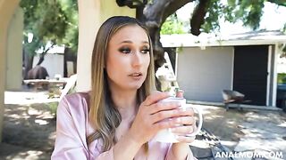 A mature woman got her anal orgasm after a passionate session