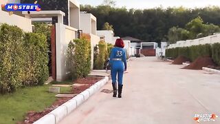Cosplay sex with a passionate and experienced partner