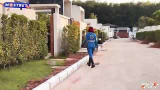 Cosplay sex with a passionate and experienced partner