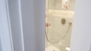 The girl is ready to do a blowjob and other wonderful things