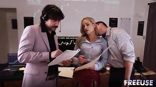 A whore for each trader! A hot threesome in the office with an amazing minet