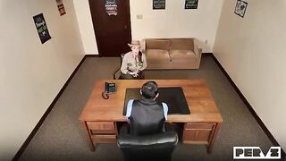 I got a briefing from a hot woman in her role