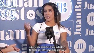A guy who owns a Sybian has an interesting job, he rids it live