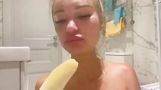 Monika Fox tried anal with a banana, getting wet and squirty