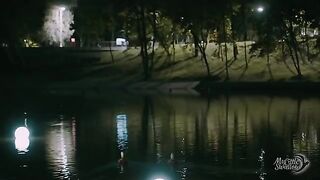 Babe has sex in the city park at night with someone she doesn’t know