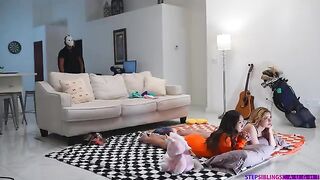 All kinds of pussy get used in this video