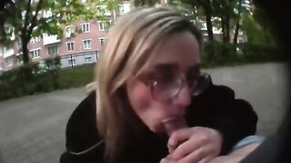 A blowjob on the street with no traffic control