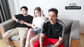 The team is assembled, it's time to work on her orgasm! - Lost Video