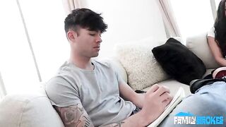 Girl makes a deep blowjob, almost choking on her sperm