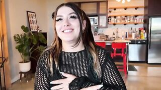 The final chord for sex with a curvy girl