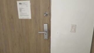 She gave her ass to be used by a huge cock