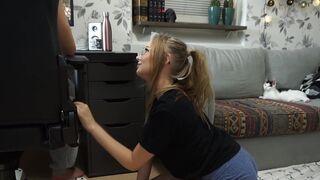 The little girl wants sex and she gets what she wants